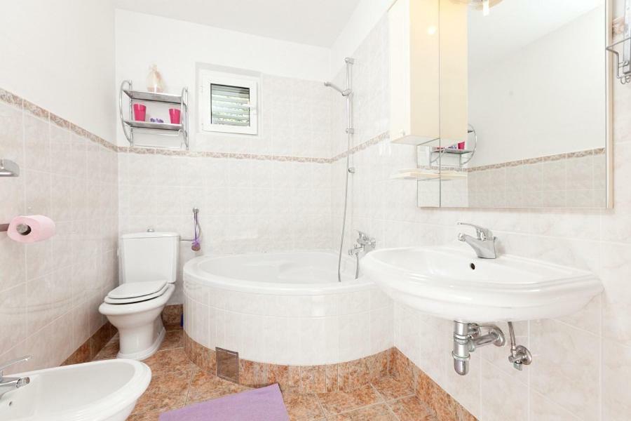 Apartmani "Miso" Podgora Exteriör bild