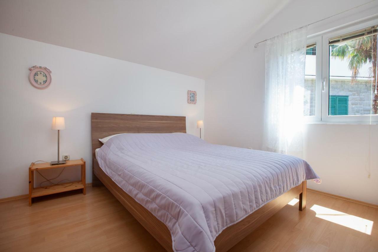 Apartmani "Miso" Podgora Exteriör bild