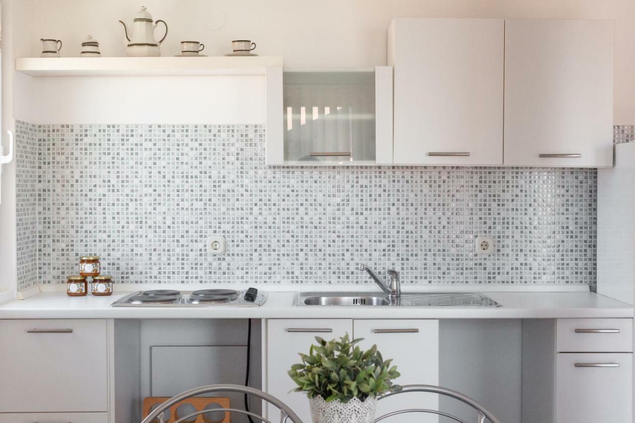 Apartmani "Miso" Podgora Exteriör bild