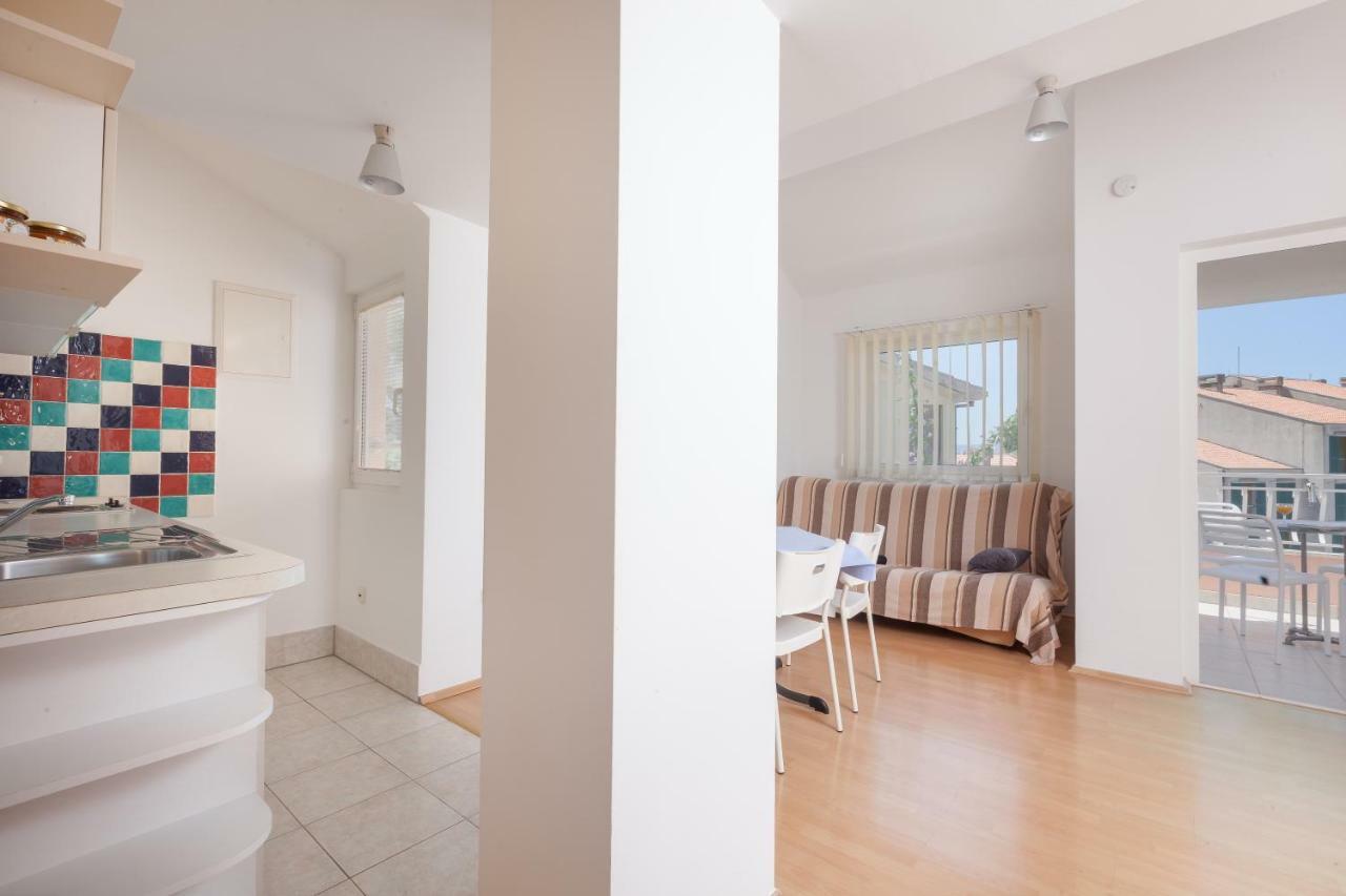 Apartmani "Miso" Podgora Exteriör bild