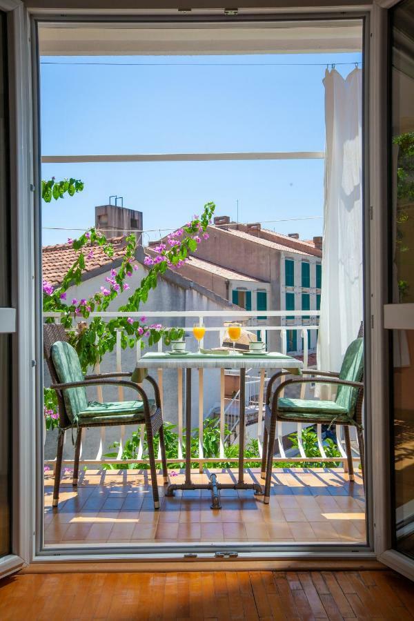 Apartmani "Miso" Podgora Exteriör bild
